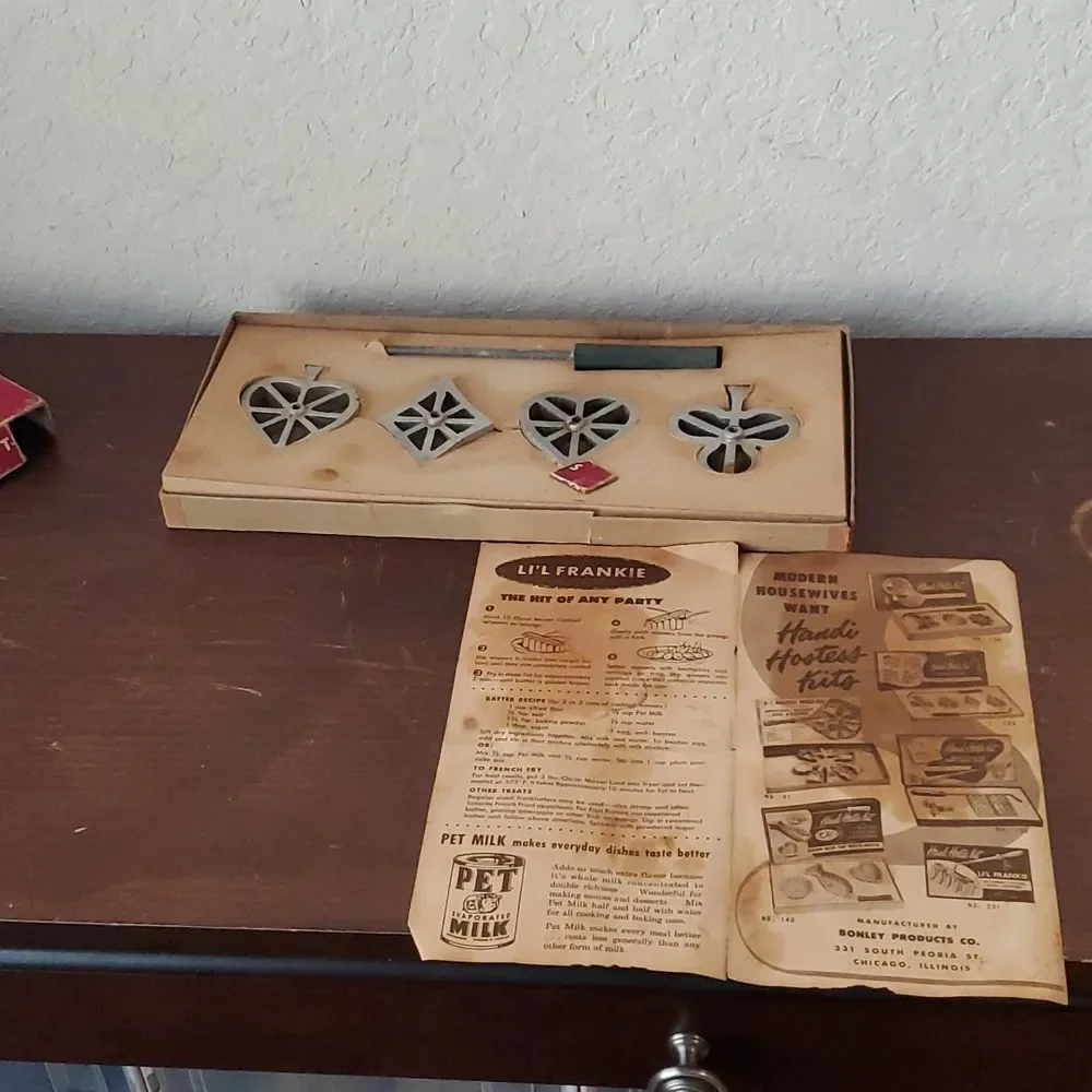 Vintage Handi Hostess Kit Bridge Set Molds Bonley Industries Rosette Iron Boxed